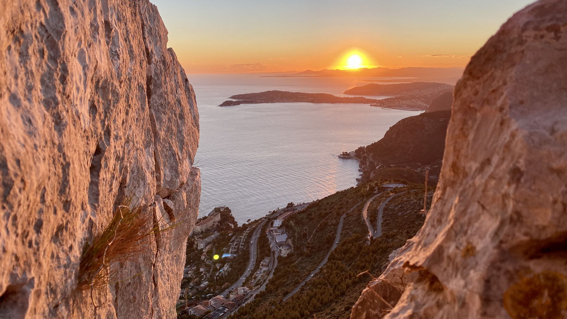 Sonnenuntergang über Monaco